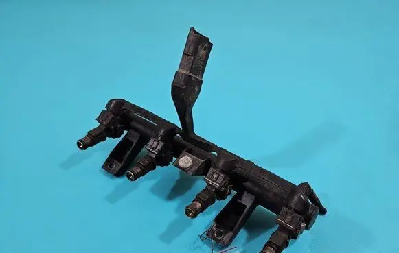 Fuel injector