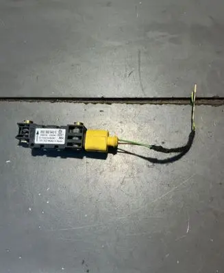 Audi A4 S4 B6 8E 8H Airbag deployment crash/impact sensor 8E0959643E 200278120204