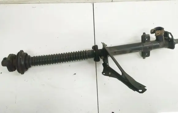Mercedes-Benz 190 W201 Steering wheel axle