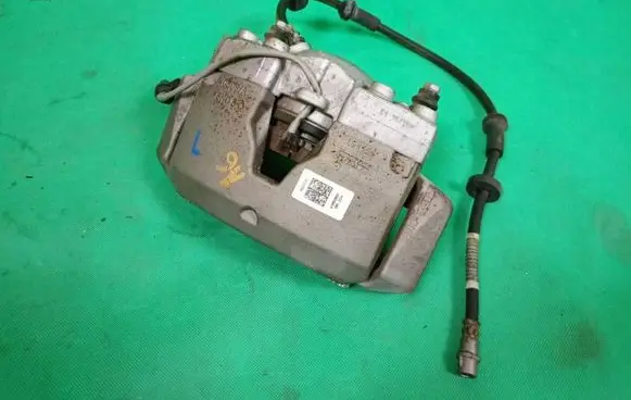 Audi A6 S6 C7 4G Front brake caliper 4G0105BM