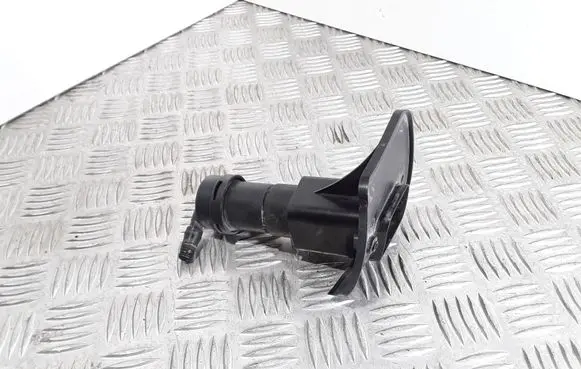 Headlight washer spray nozzle