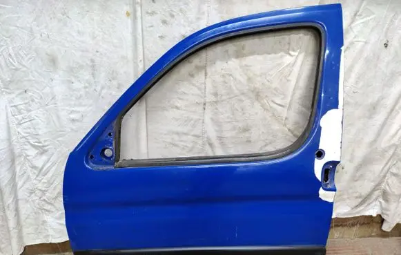 Citroen Berlingo Front door