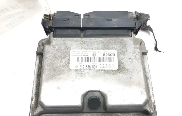 Audi A3 S3 8L Engine control unit/module ECU 038906018AK