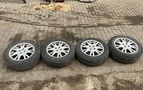 Renault Scenic II - Grand scenic II R16 alloy rim 
