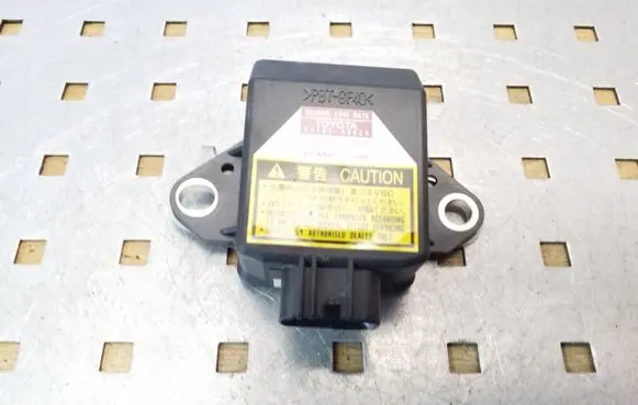 Toyota Land Cruiser (J120) ESP acceleration yaw rate sensor 8918360020