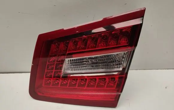 Mercedes-Benz E W212 Tailgate rear/tail lights A2128201064