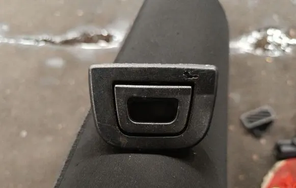 BMW X5 E53 Tie down hook / loop