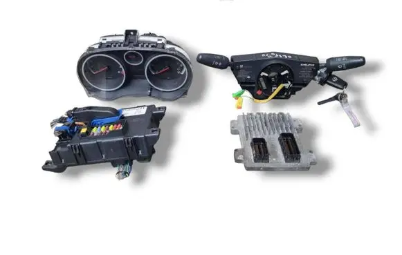 Opel Corsa D Engine ECU kit and lock set 55583740