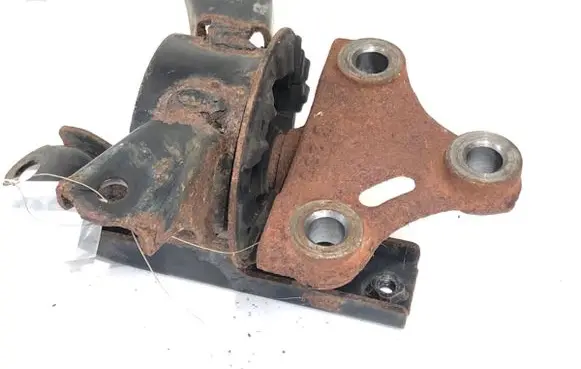 Mitsubishi Mirage VI G4 Attrage Engine mount vacuum valve 