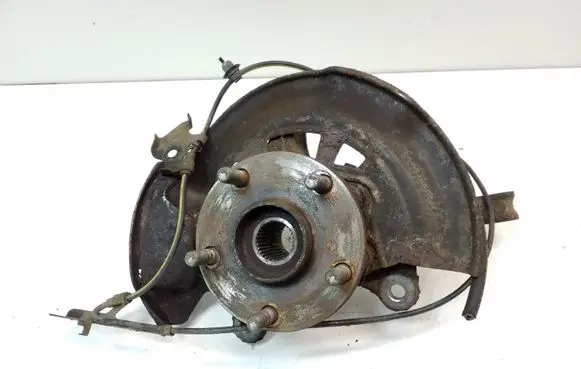 Toyota Avensis T270 Front wheel hub