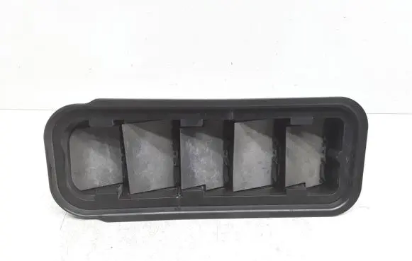 Volvo XC60 Quarter panel pressure vent 31449325