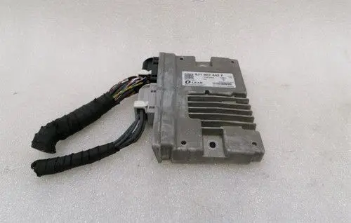 Porsche Taycan 9J1 Gateway control module 9J1907442F