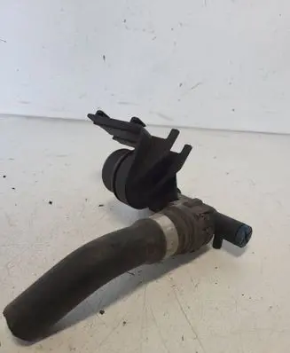 BMW 5 E60 E61 Engine coolant pipe/hose PA66GF30