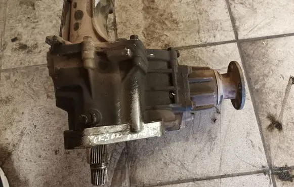 Hyundai Tucson JM Gearbox transfer box case 