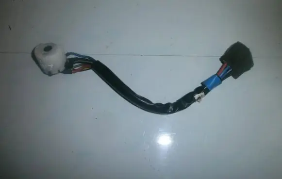 Hyundai Lantra I Ignition lock contact 