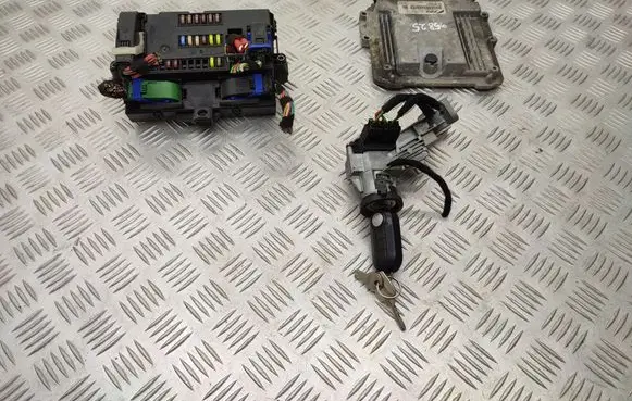 Iveco Daily 6th gen Engine ECU kit and lock set 5801919281 0281032557 5802282649
