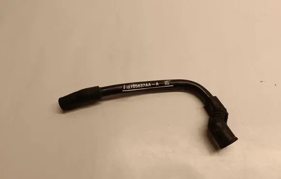 Dodge Challenger Breather hose/pipe 68105837AA 68105837AAA