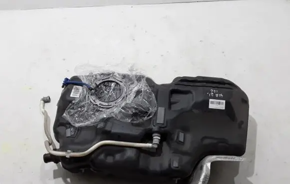 Mercedes-Benz GLA H247 Fuel tank A2474706802