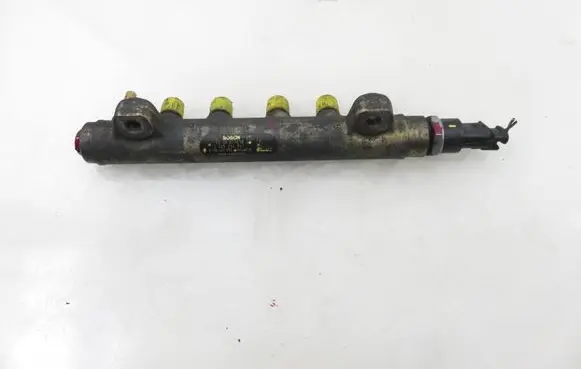 Opel Movano A Fuel main line pipe 8200347593 0445214042 0281002568