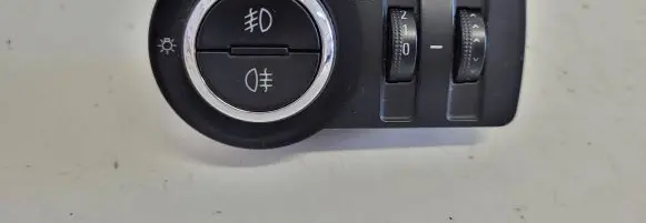 Opel Insignia A Light switch 13268702 251507 8688860