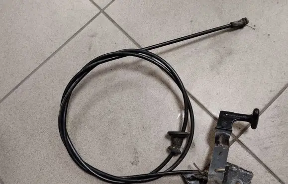 Audi A4 S4 B5 8D Engine bonnet/hood lock release cable 