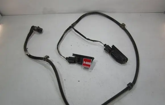 Volkswagen Golf VI Number plate light 1K8943021