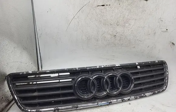 Audi A6 S6 C4 4A Front bumper upper radiator grill 4A0855651C