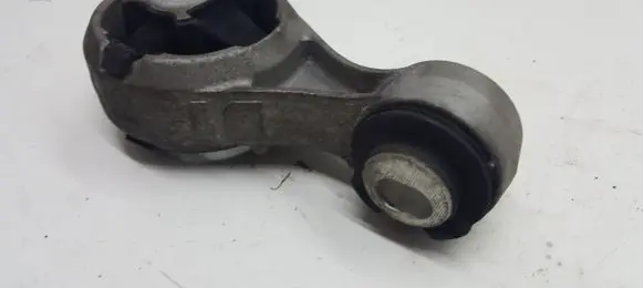 Nissan Qashqai Engine mount bracket 11350JD000