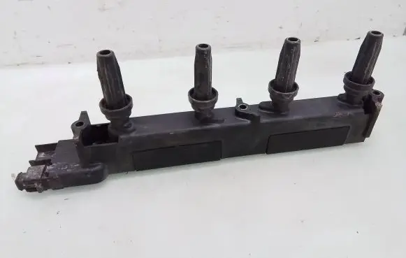 Peugeot 206 High voltage ignition coil 9634131480