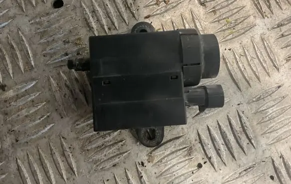 Jeep Cherokee XJ Vacuum valve 
