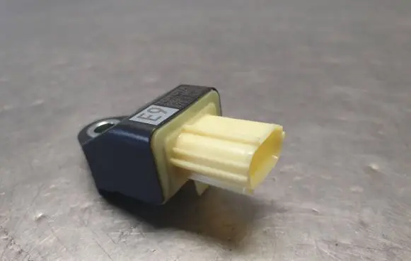 Toyota Prius+ (ZVW40) Airbag deployment crash/impact sensor 8983168030