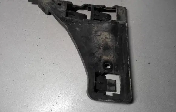 Volkswagen Sharan Front bumper mounting bracket 7M3807183 YM2117E775CA