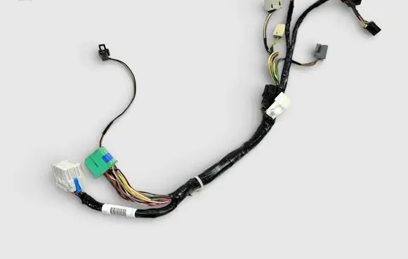 Chevrolet Tahoe Wiring harness 26132207