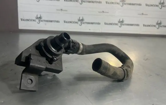 BMW 5 E60 E61 Electric auxiliary coolant/water pump 6922647