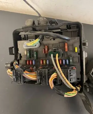 Citroen C2 Fuse box set 9638502580
