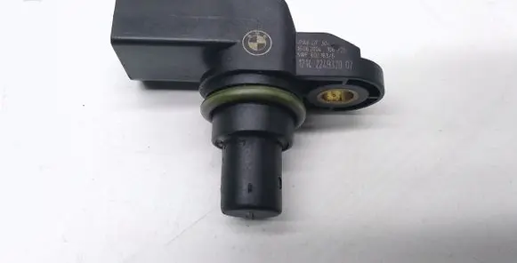 BMW 5 E60 E61 Camshaft speed sensor 2249320 1214224932007