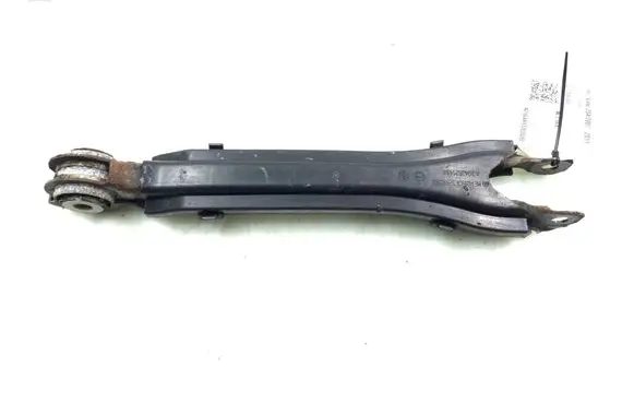 Mercedes-Benz C W204 Rear control arm A2053506303