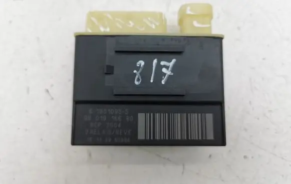 Peugeot 3008 II Coolant fan relay 9801916680