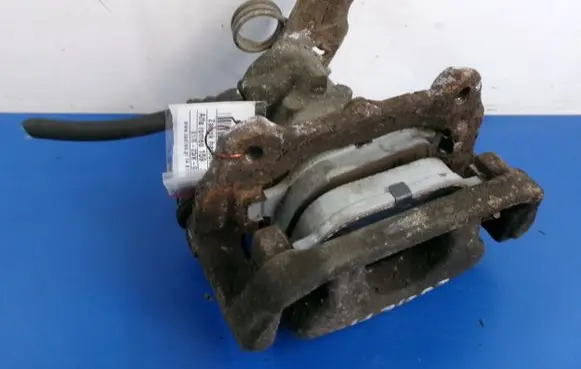 Alfa Romeo 159 Rear brake caliper