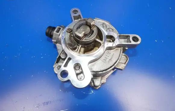 Volvo S90, V90 Vacuum pump 31316688 D87TA 1330294138