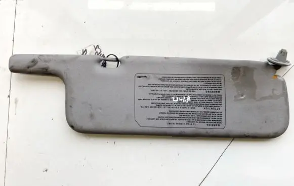 Mitsubishi Carisma Sun visor