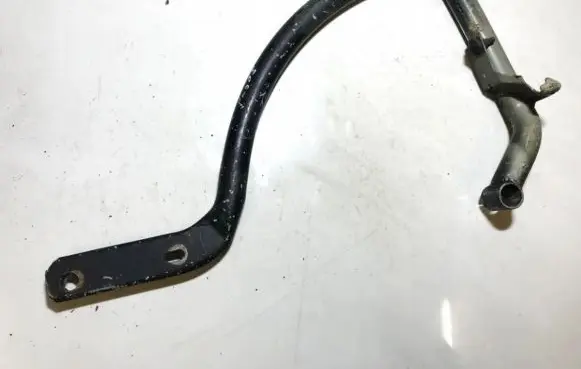 Peugeot 605 Tailgate/trunk/boot hinge