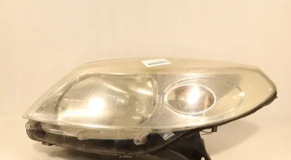 Dacia Sandero Headlight/headlamp E1313112