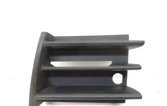 Skoda Octavia Mk2 (1Z) Front bumper lower grill 1Z083665