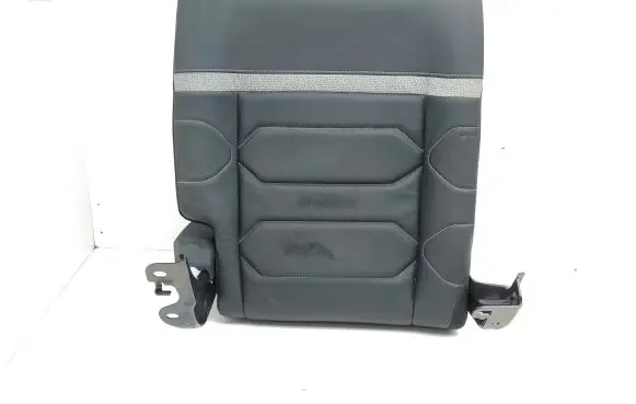 Citroen C4 III e-C4 Rear seat 
