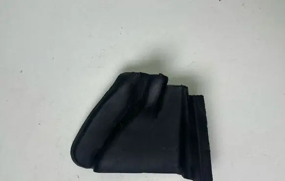 Ford Mustang VI Front door rubber seal S197CVR06