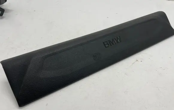 BMW 1 F40 Front sill trim cover 7444937
