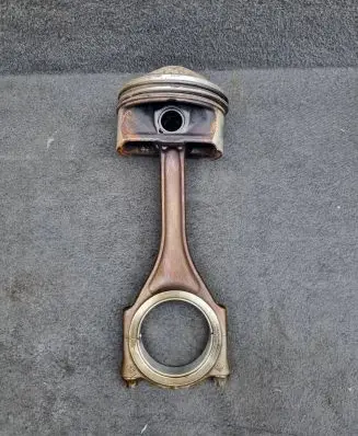 Audi A7 S7 4G Piston with connecting rod 06E198401B 06E107065CF