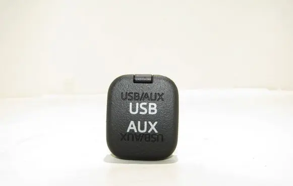 Mazda 6 AUX in-socket connector KD45669U0