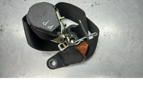 Ford Focus C-MAX Front seatbelt